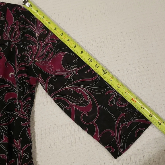 Inc Mesh Crossover Ruched Paisley Top Purple Black Silver - Picture 9 of 11